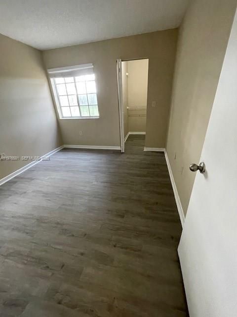 For Rent: $2,400 (3 beds, 2 baths, 1348 Square Feet)