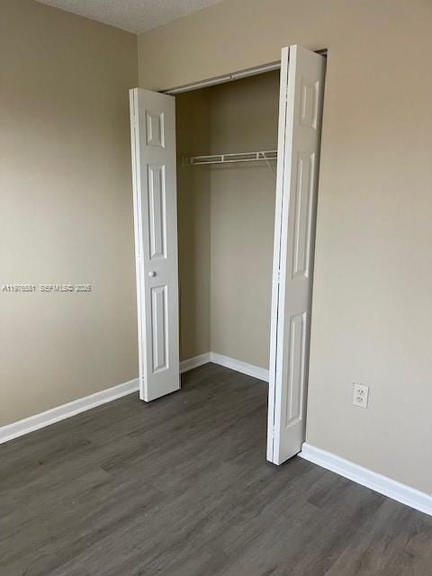 For Rent: $2,400 (3 beds, 2 baths, 1348 Square Feet)