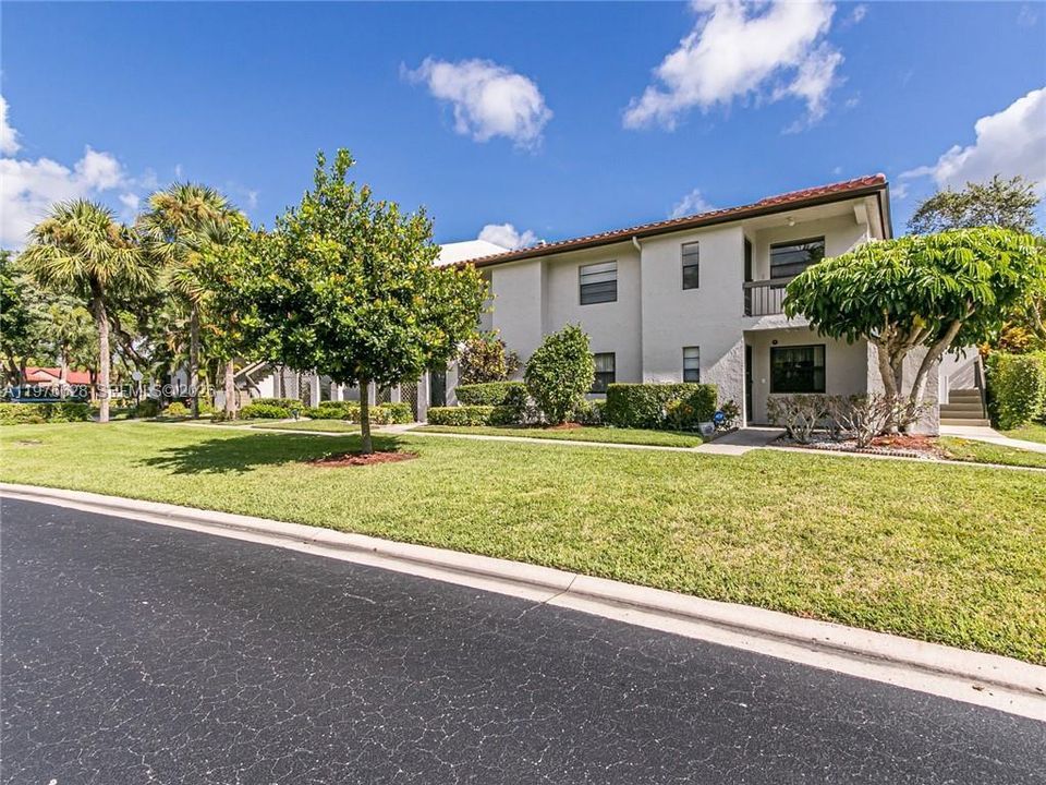 En Venta: $249,500 (2 camas, 2 baños, 1266 Pies cuadrados)