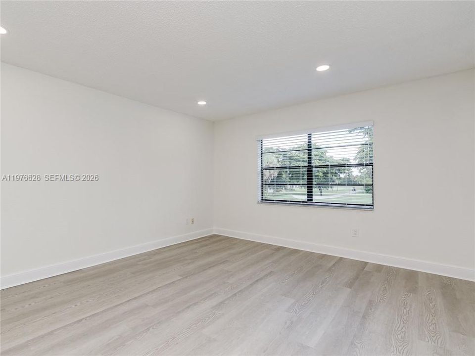 En Venta: $249,500 (2 camas, 2 baños, 1266 Pies cuadrados)