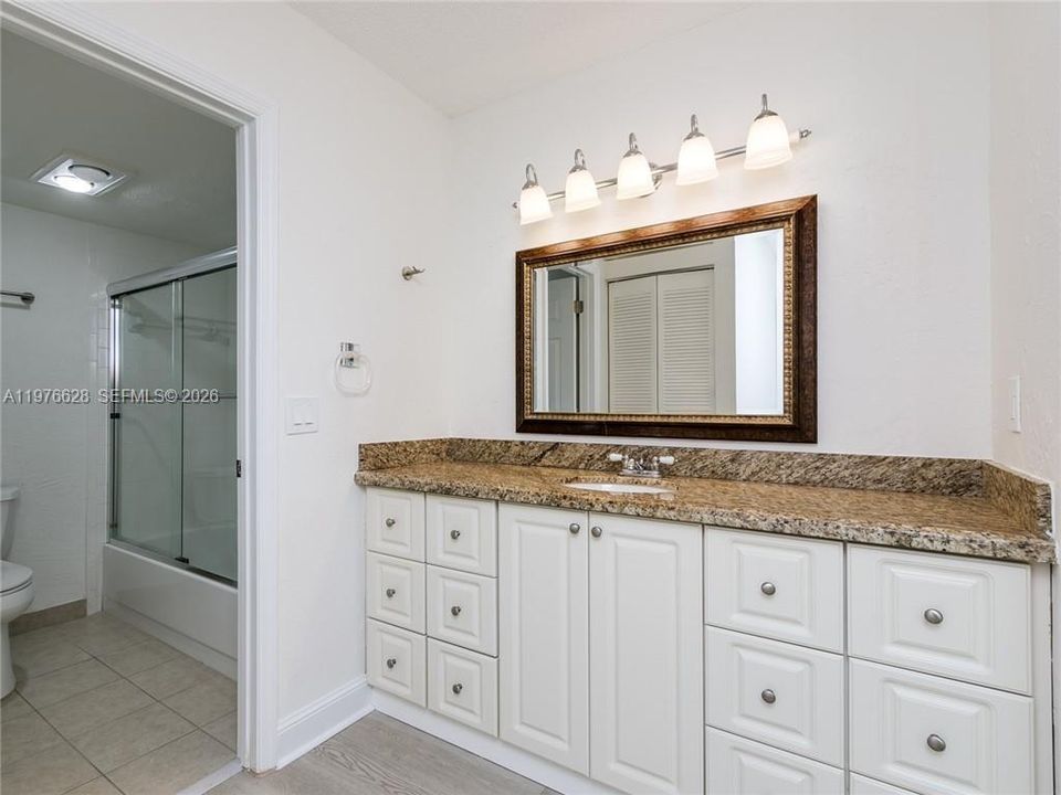 En Venta: $249,500 (2 camas, 2 baños, 1266 Pies cuadrados)