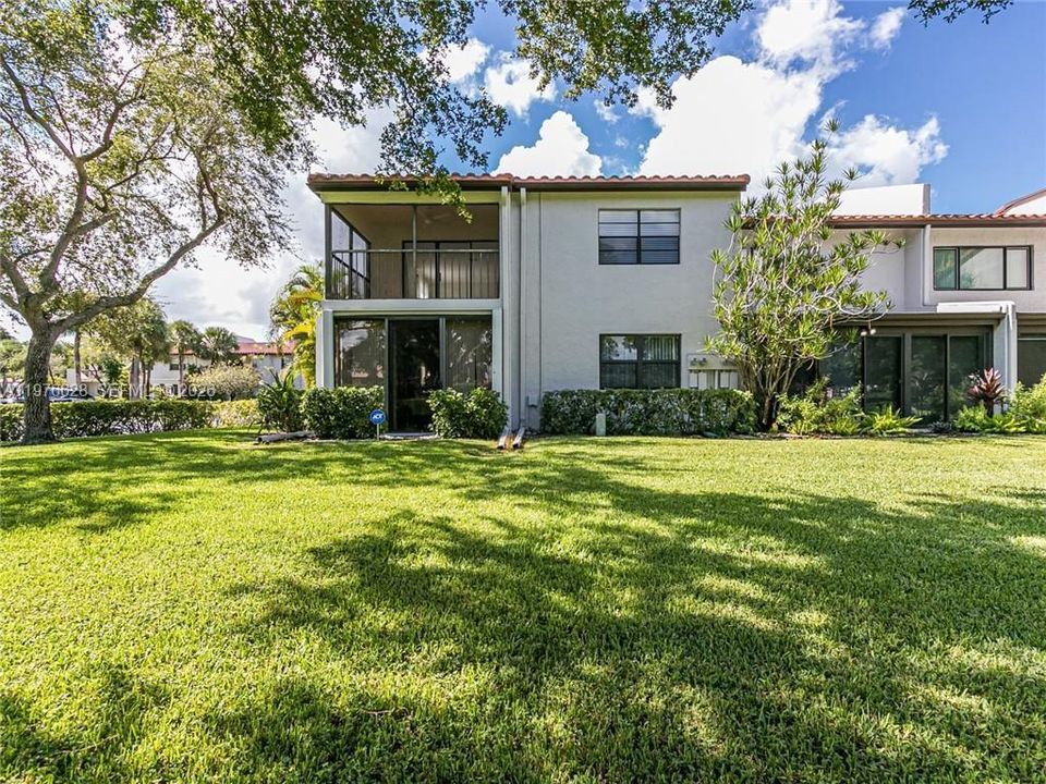 En Venta: $249,500 (2 camas, 2 baños, 1266 Pies cuadrados)