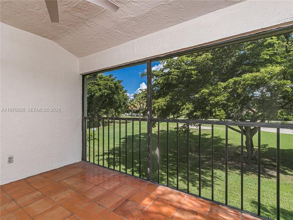 En Venta: $249,500 (2 camas, 2 baños, 1266 Pies cuadrados)