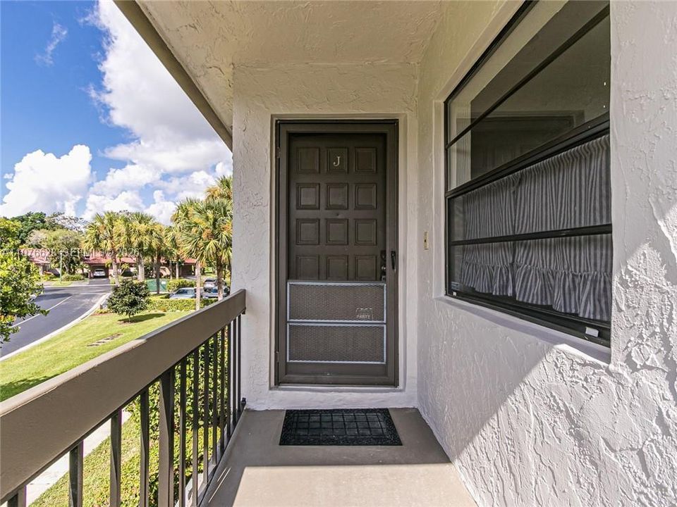 En Venta: $249,500 (2 camas, 2 baños, 1266 Pies cuadrados)