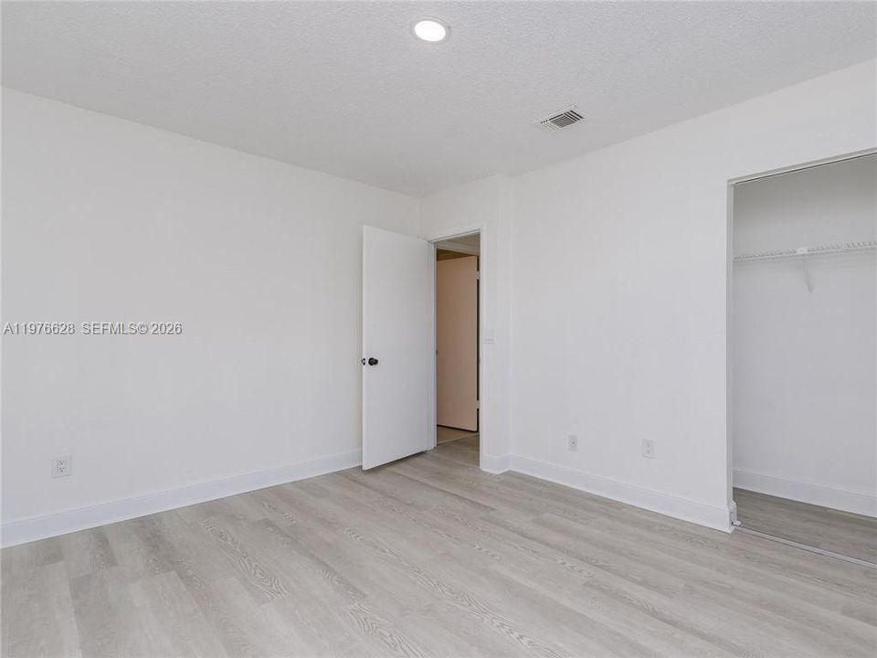 En Venta: $249,500 (2 camas, 2 baños, 1266 Pies cuadrados)