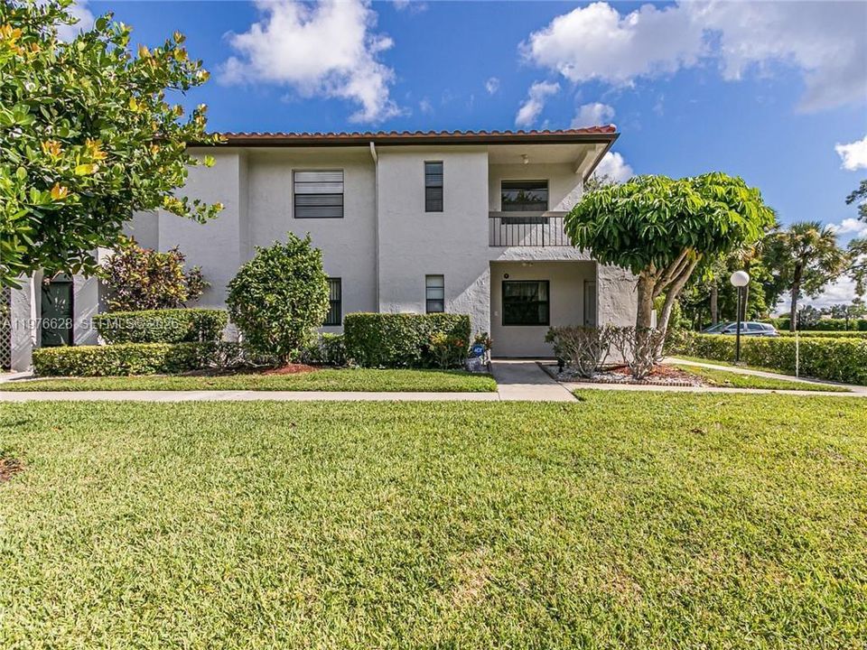 En Venta: $249,500 (2 camas, 2 baños, 1266 Pies cuadrados)