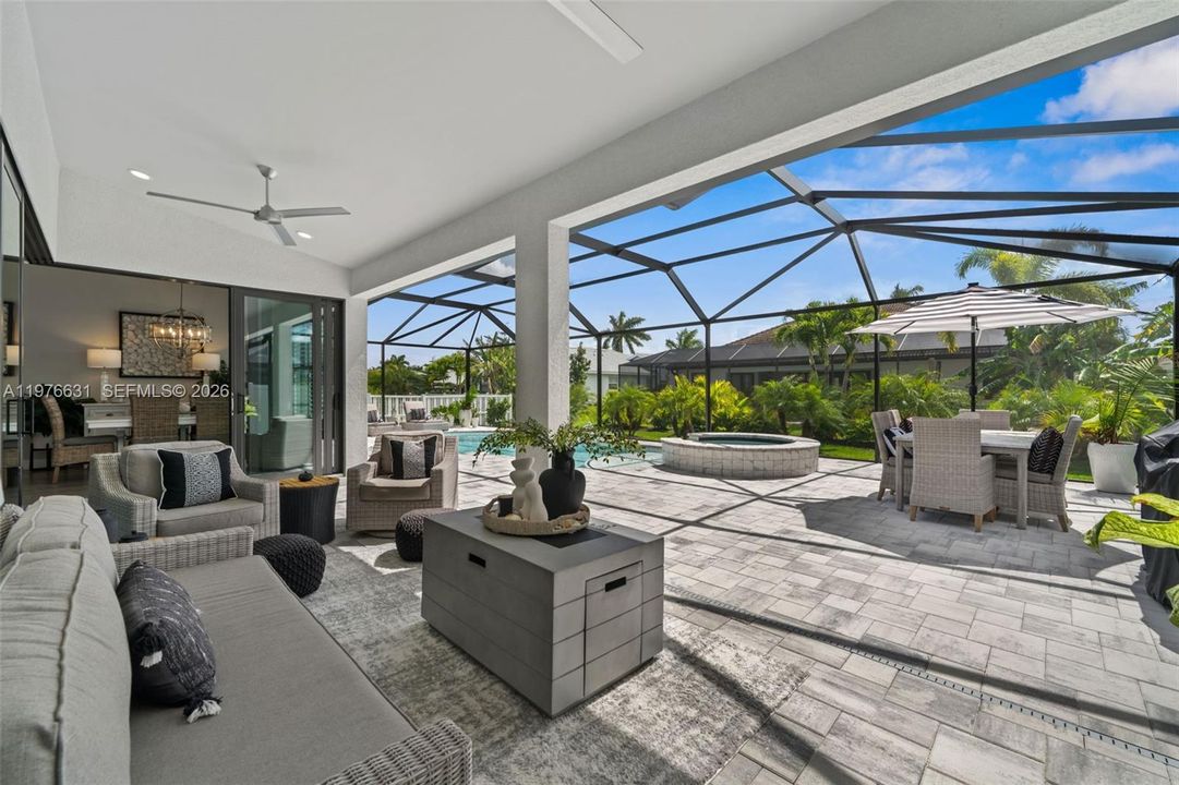 Great outdoor under truss lanai