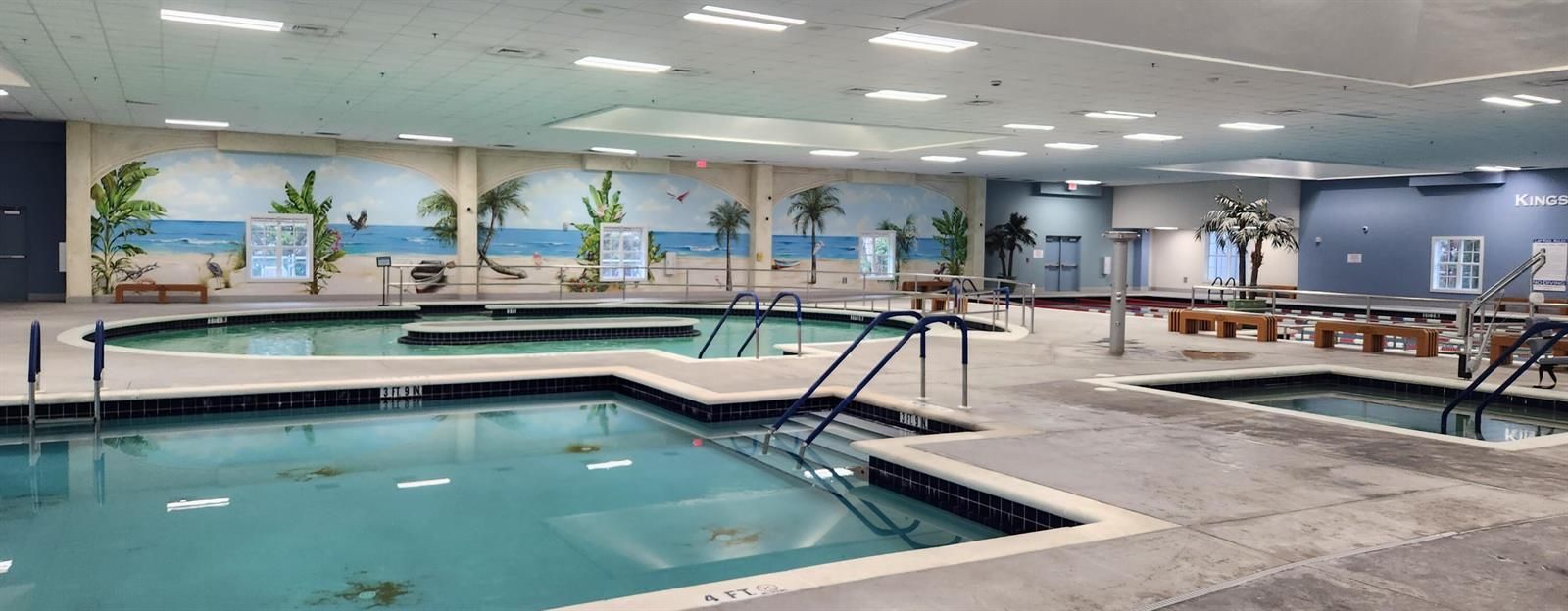 277 Brittany indoor pool and spa pic