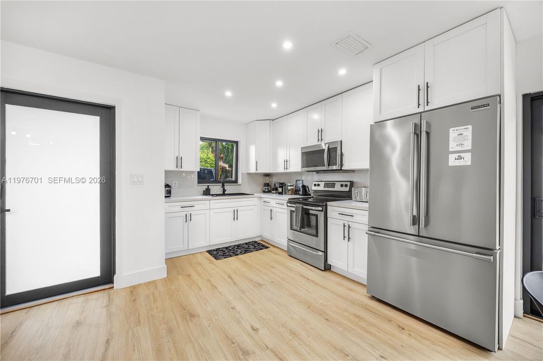 For Sale: $570,000 (4 beds, 2 baths, 1448 Square Feet)