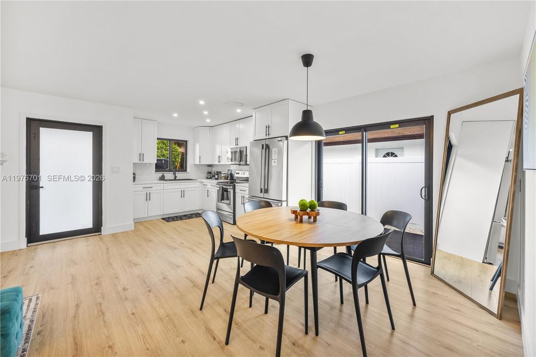 For Sale: $570,000 (4 beds, 2 baths, 1448 Square Feet)
