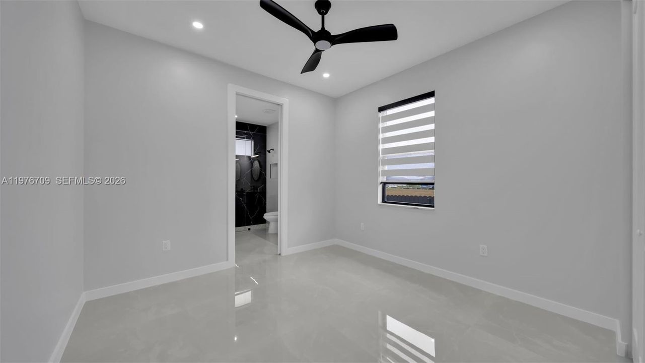 En Venta: $420,000 (3 camas, 2 baños, 0 Pies cuadrados)