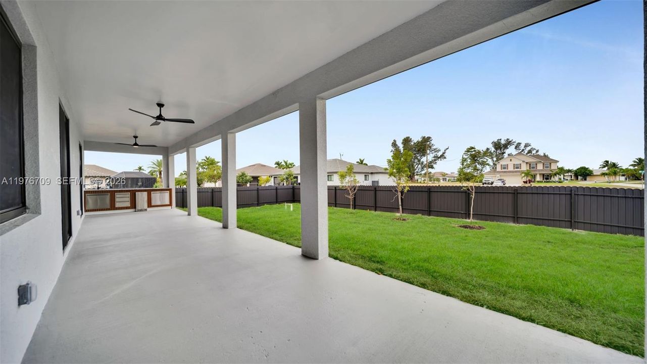 En Venta: $420,000 (3 camas, 2 baños, 0 Pies cuadrados)