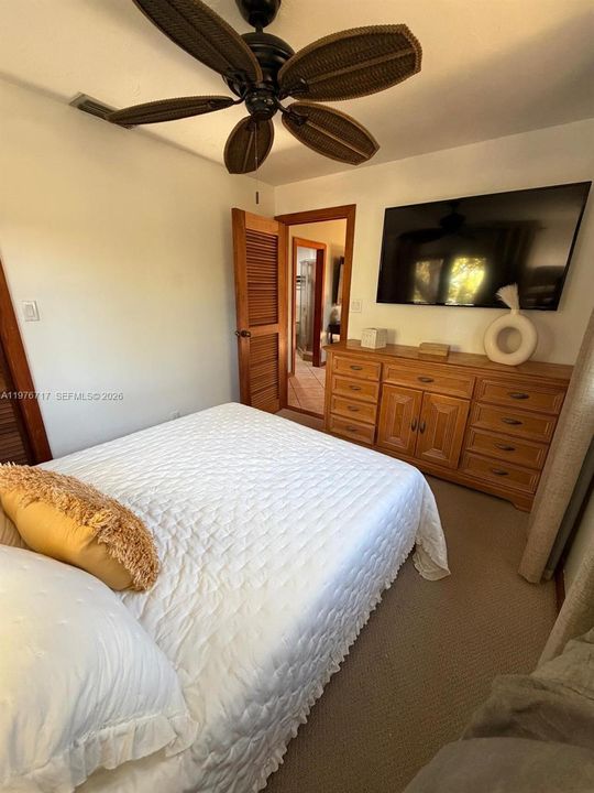 For Rent: $6,880 (2 beds, 2 baths, 954 Square Feet)