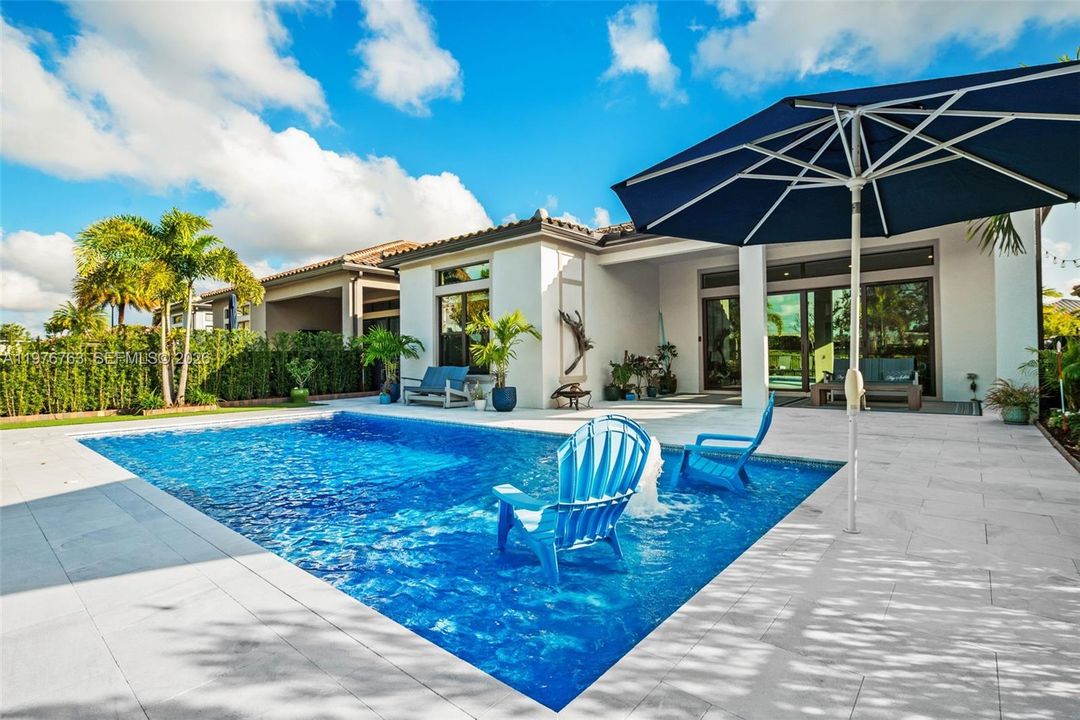 Active With Contract: $989,000 (3 beds, 2 baths, 1988 Square Feet)