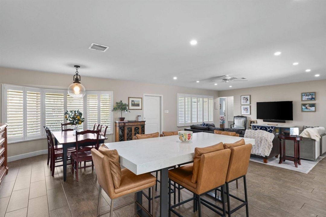 4141 Northeast 22nd Terrace - 19.jpg-SMA