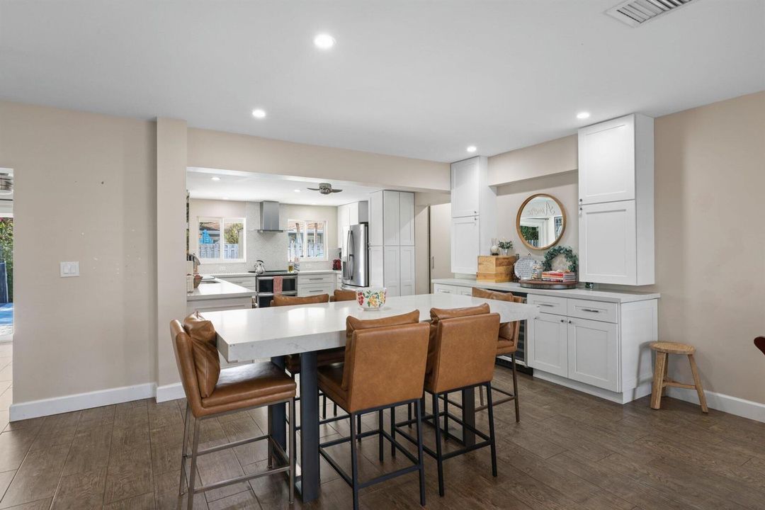 4141 Northeast 22nd Terrace - 16.jpg-SMA