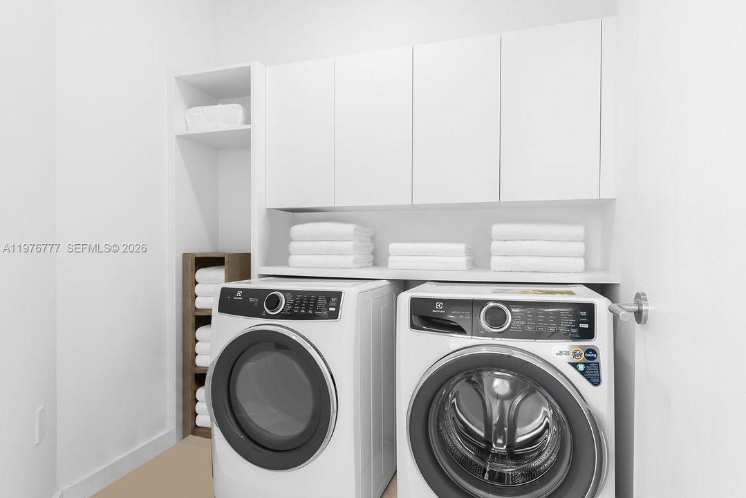 En Renta: $40,000 (4 camas, 5 baños, 5225 Pies cuadrados)