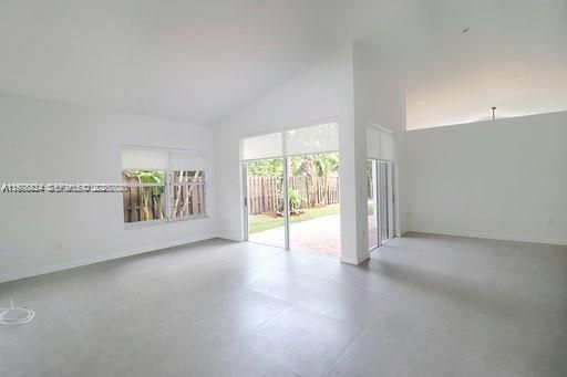 Active With Contract: $5,500 (3 beds, 2 baths, 1949 Square Feet)