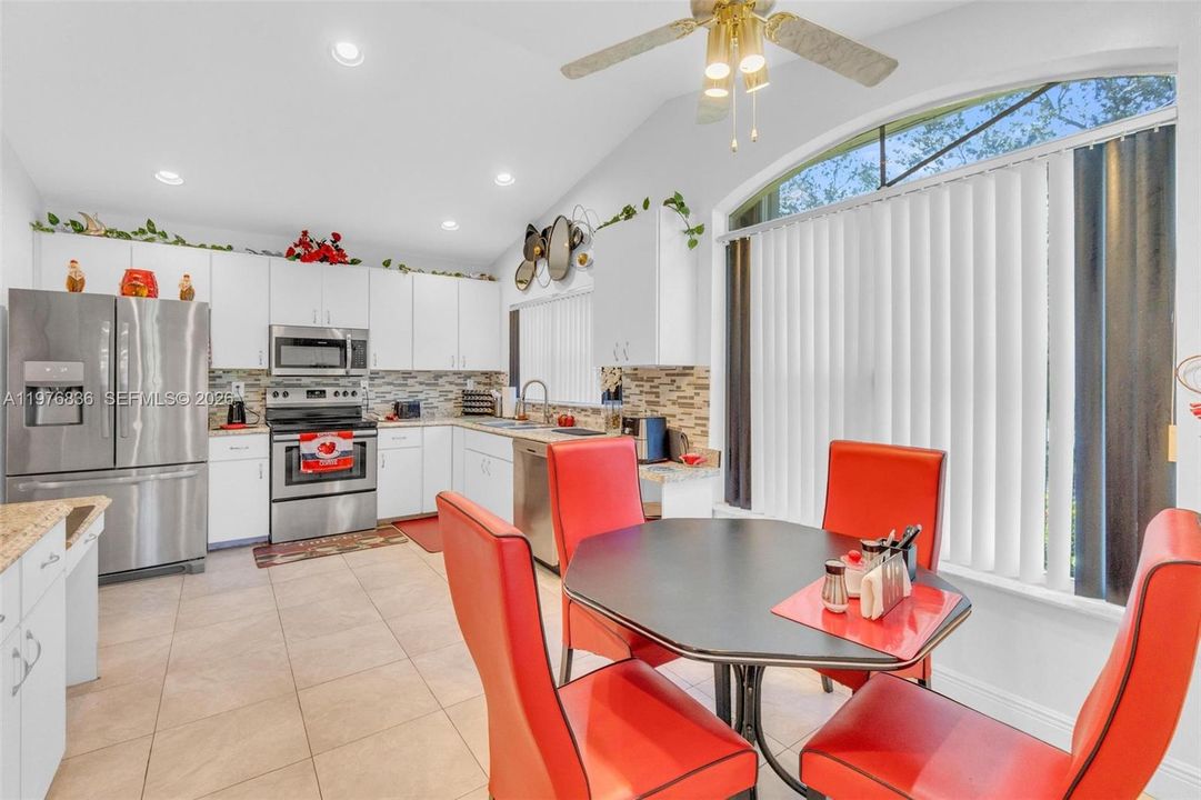 For Sale: $819,900 (4 beds, 2 baths, 2263 Square Feet)