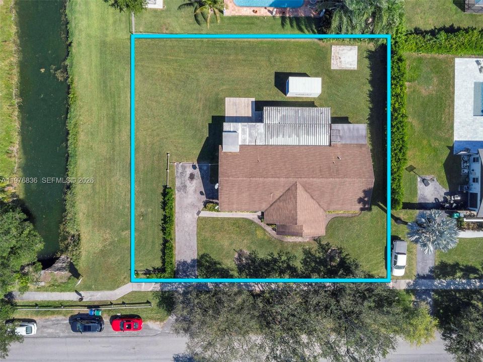 For Sale: $819,900 (4 beds, 2 baths, 2263 Square Feet)
