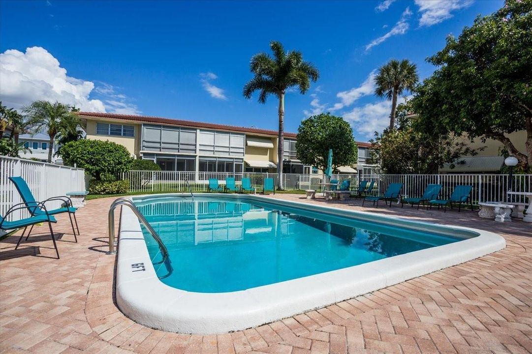 pool4