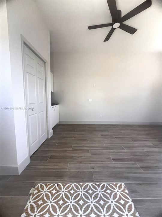 В аренду: $1,500 (1 спален, 1 ванн, 0 Квадратных фут)