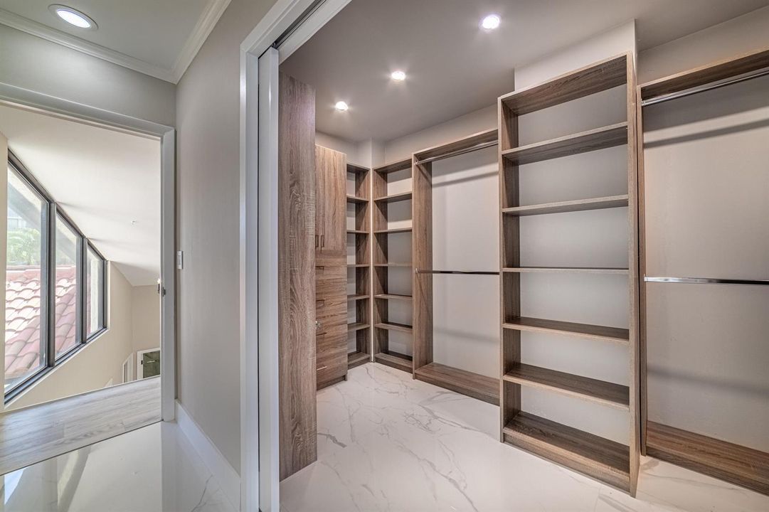 Primary Bedroom-Closet