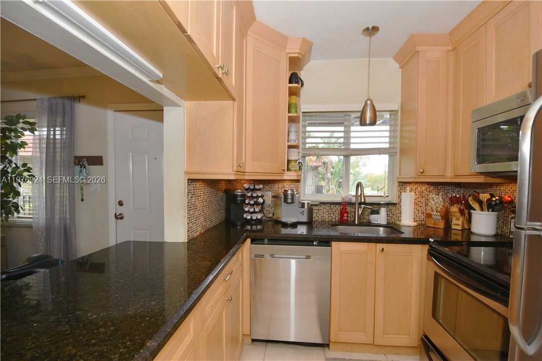 En Venta: $225,000 (2 camas, 1 baños, 788 Pies cuadrados)
