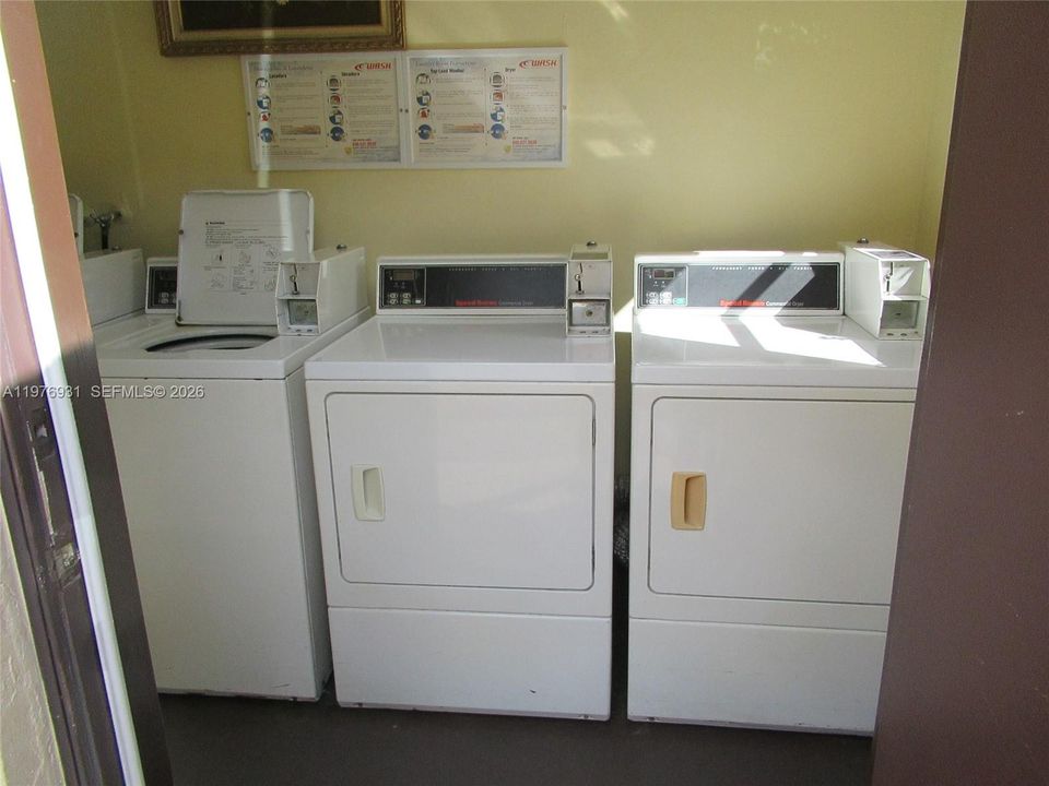 En Venta: $225,000 (2 camas, 2 baños, 936 Pies cuadrados)