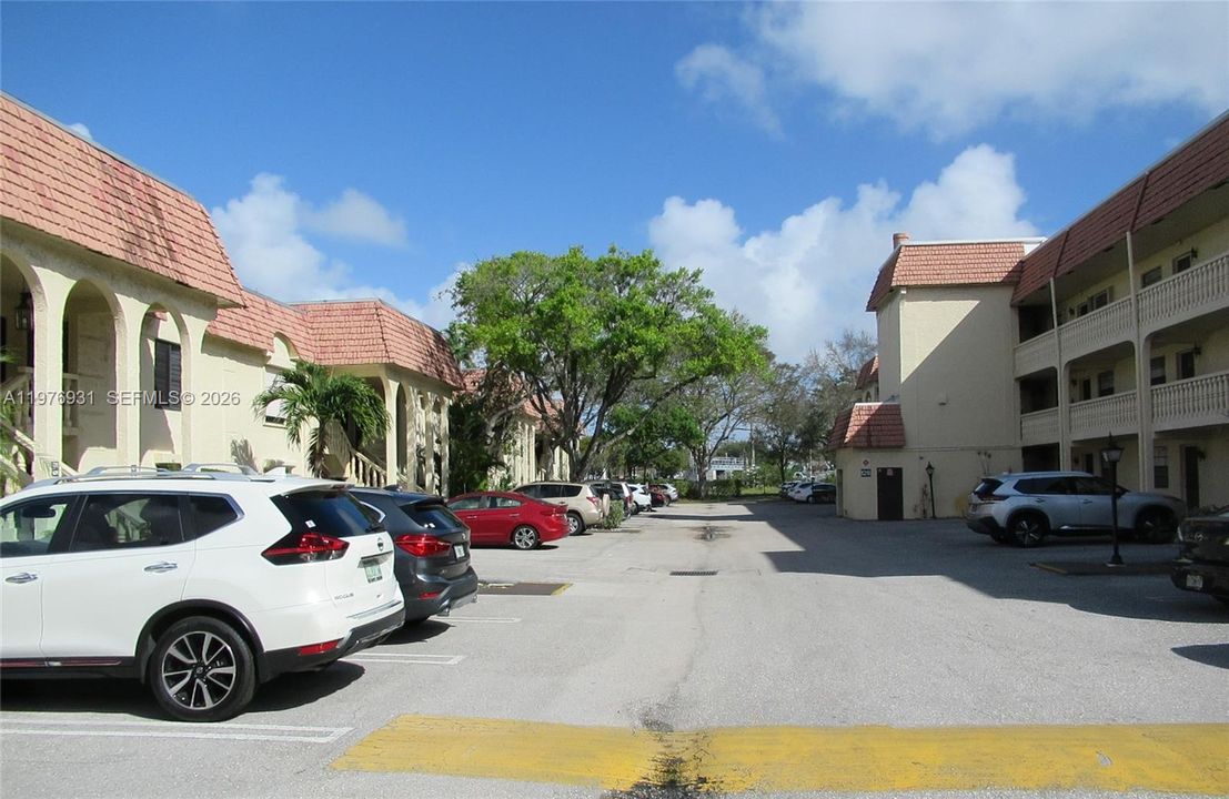 En Venta: $225,000 (2 camas, 2 baños, 936 Pies cuadrados)