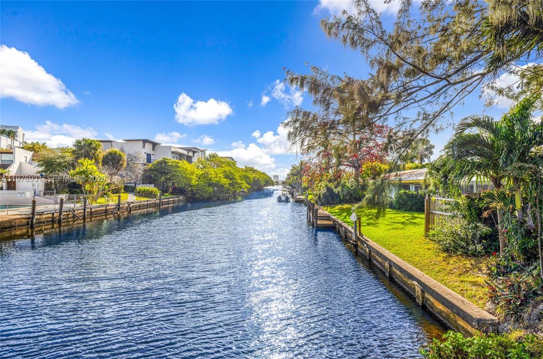 En Venta: $225,000 (2 camas, 2 baños, 936 Pies cuadrados)