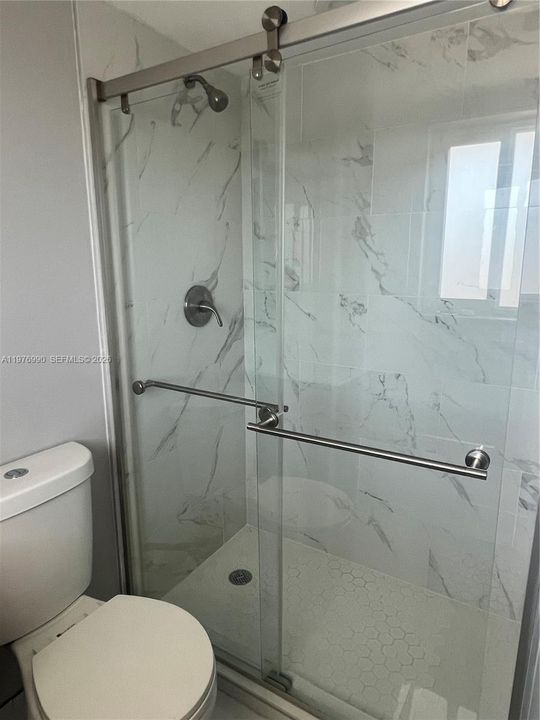 For Sale: $525,000 (2 beds, 2 baths, 744 Square Feet)