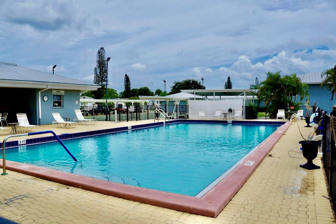 Sandhill Shores Pool Area