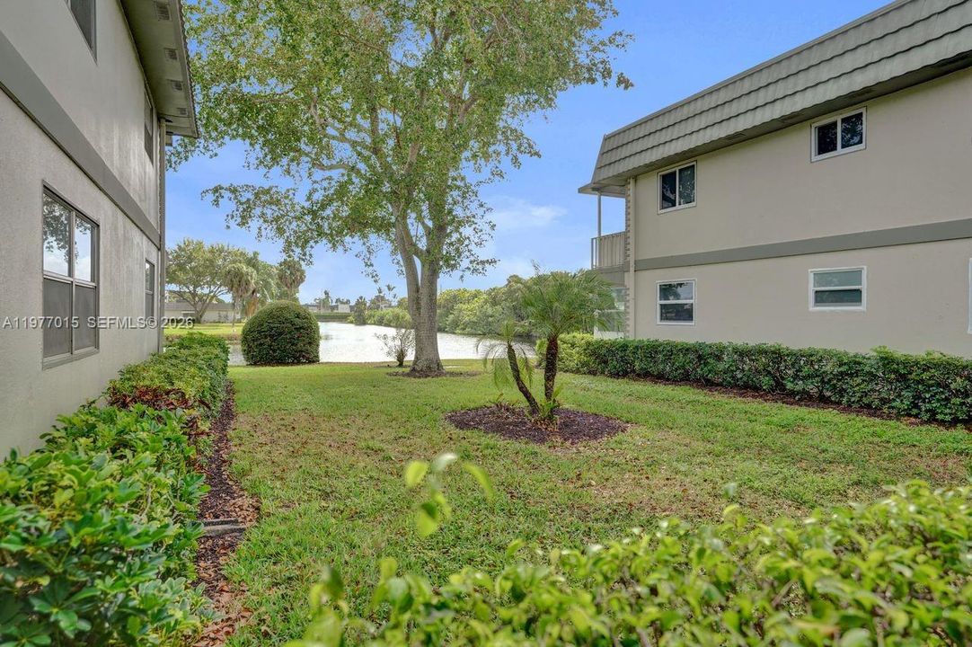 For Sale: $119,000 (1 beds, 1 baths, 720 Square Feet)