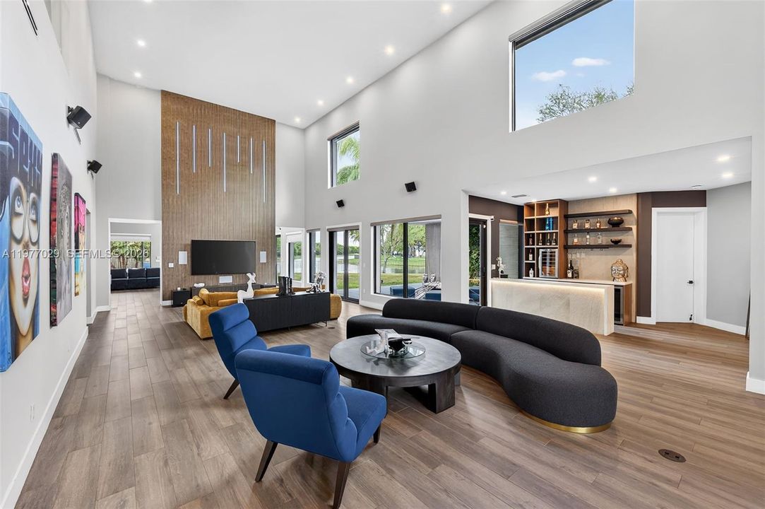 En Venta: $4,750,000 (5 camas, 6 baños, 6061 Pies cuadrados)