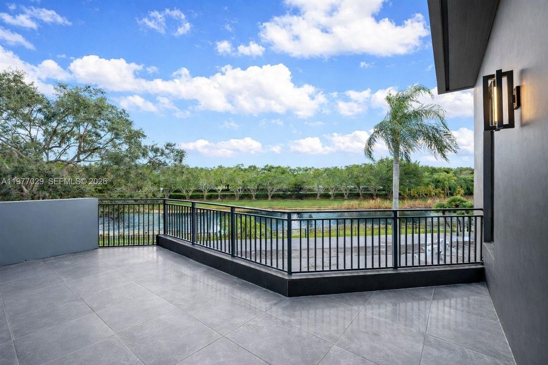 En Venta: $4,750,000 (5 camas, 6 baños, 6061 Pies cuadrados)