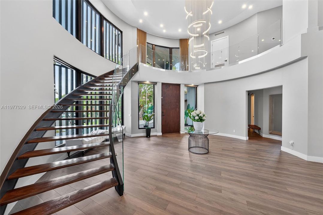 En Venta: $4,750,000 (5 camas, 6 baños, 6061 Pies cuadrados)