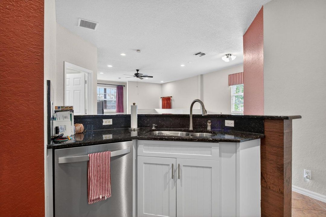 31-web-or-mls-9125-7595