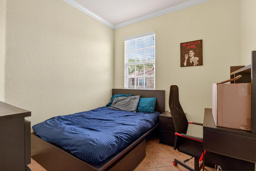32-web-or-mls-9125-7598