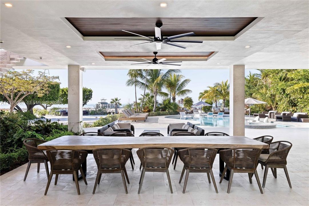 For Sale: $29,500,000 (10 beds, 11 baths, 8648 Square Feet)