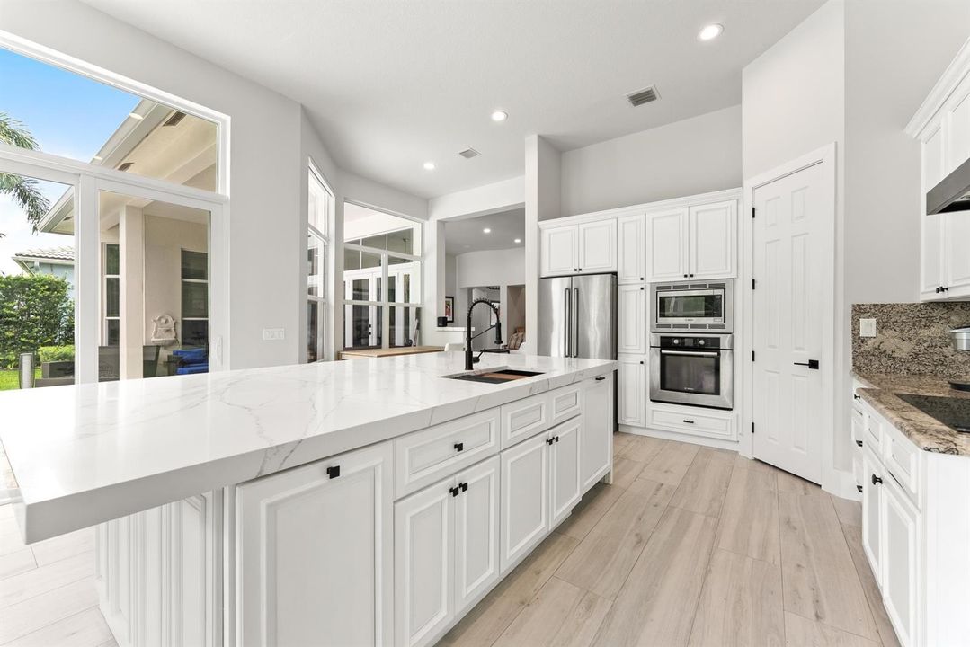 Kitchen 19