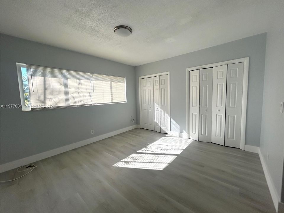 На продажу: $140,000 (1 спален, 1 ванн, 615 Квадратных фут)