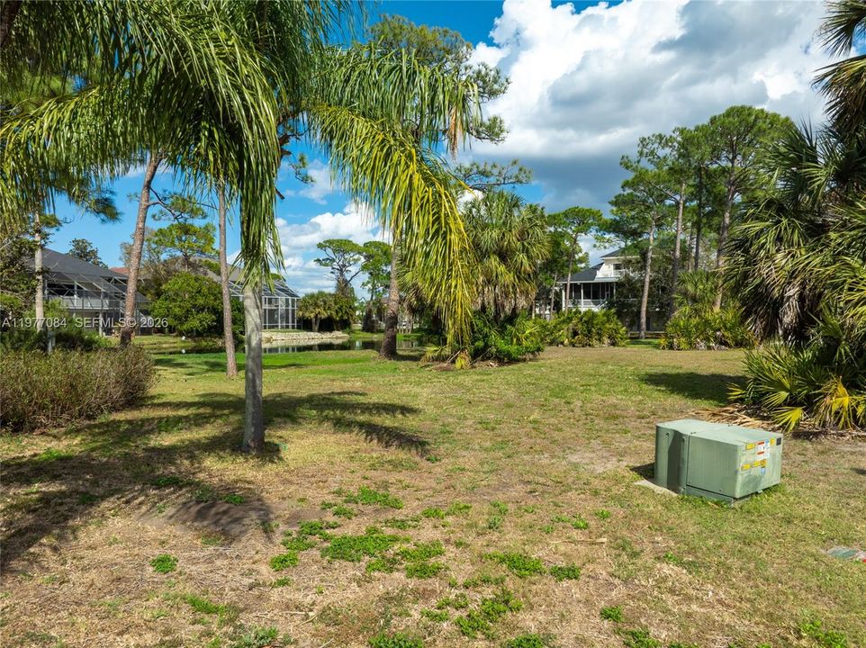 En Venta: $180,000 (0.30 acres)