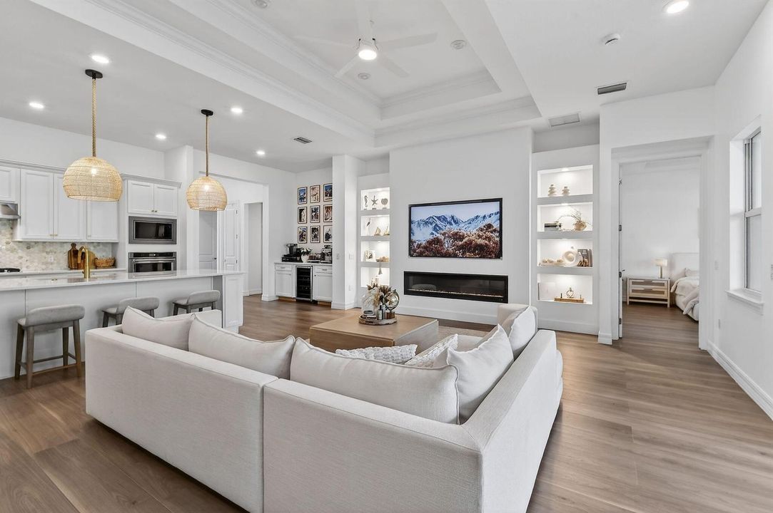 10803StellarCir(15)
