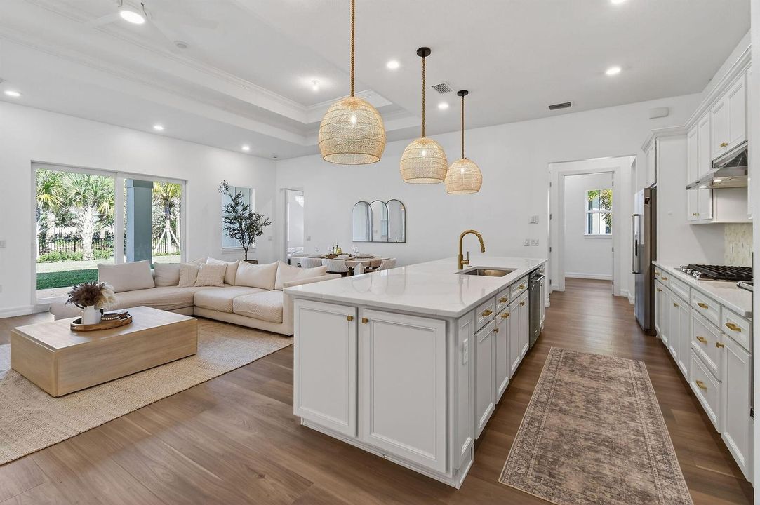 10803StellarCir(25)
