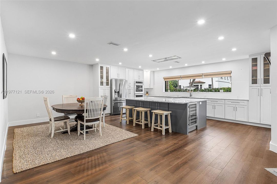 En Venta: $2,450,000 (3 camas, 2 baños, 1934 Pies cuadrados)