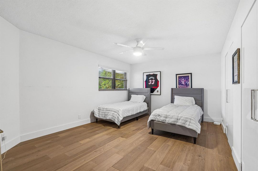 Upstairs Bedroom (1)