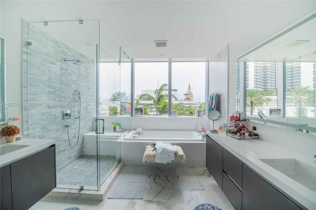 For Sale: $1,350,000 (3 beds, 4 baths, 2202 Square Feet)