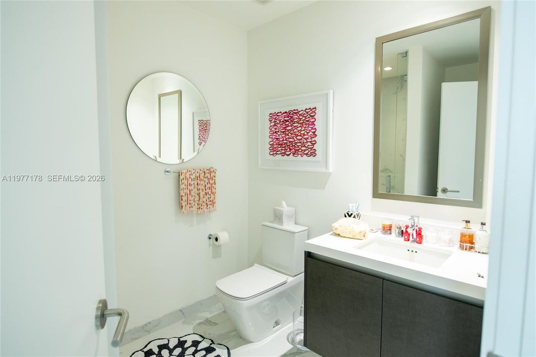 For Sale: $1,350,000 (3 beds, 4 baths, 2202 Square Feet)
