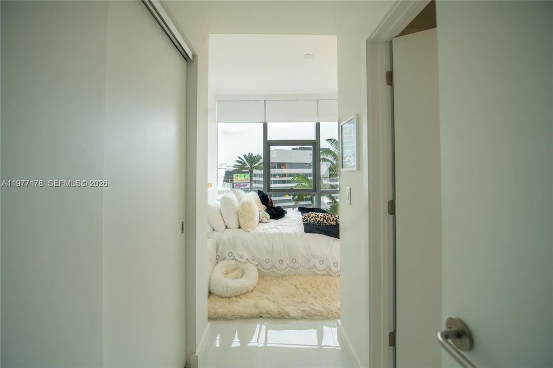 For Sale: $1,350,000 (3 beds, 4 baths, 2202 Square Feet)